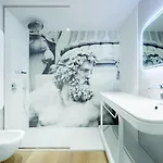 Youme Design Place 4* Triest
