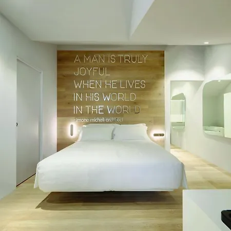 Youme Design Place 호텔 4*