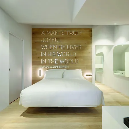 Ξενοδοχείο Youme Design Place 4*