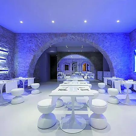 Youme Design Place 4* טריאסטה