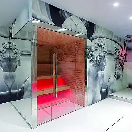 Youme Design Place מלון טריאסטה