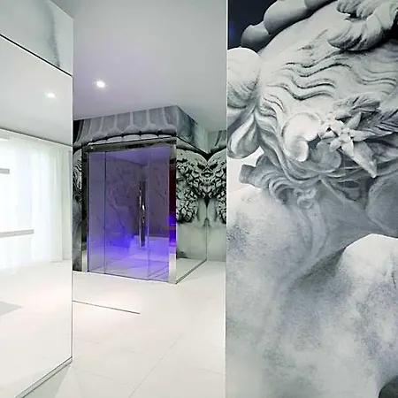 Youme Design Place מלון 4*