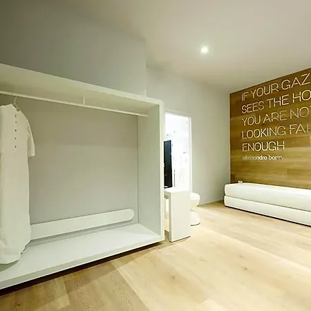 Youme Design Place 4*