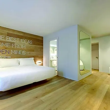 Youme Design Place Szálloda Trieszt