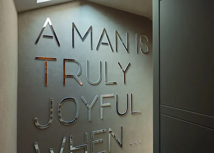 Youme Design Place Τεργέστη