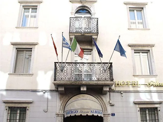 Ξενοδοχείο Youme Design Place 4*