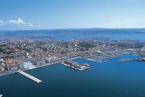 Youme Design Place Τεργέστη